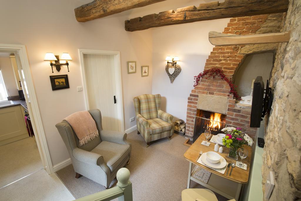 Bramwood Cottages 피커링 객실 사진